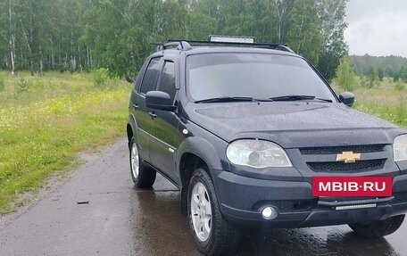 Chevrolet Niva I рестайлинг, 2013 год, 480 000 рублей, 4 фотография