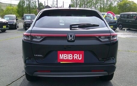 Honda Vezel, 2023 год, 1 820 300 рублей, 6 фотография