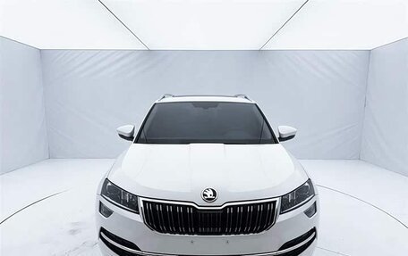Skoda Karoq I, 2022 год, 1 950 000 рублей, 3 фотография