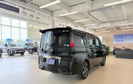 Honda Stepwgn IV, 2019 год, 2 499 999 рублей, 6 фотография