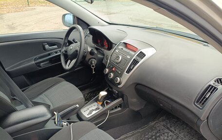 KIA cee'd I рестайлинг, 2010 год, 680 000 рублей, 3 фотография