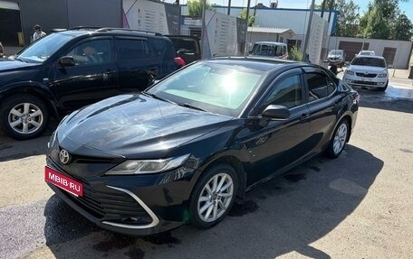 Toyota Camry, 2021 год, 6 500 000 рублей, 1 фотография