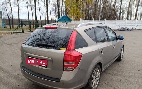 KIA cee'd I рестайлинг, 2010 год, 680 000 рублей, 12 фотография