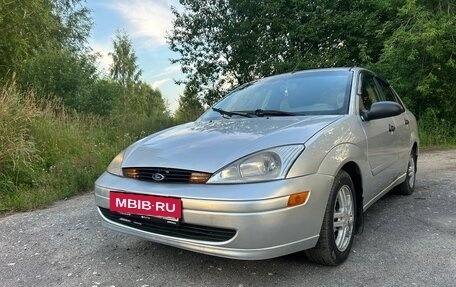 Ford Focus IV, 2000 год, 315 000 рублей, 3 фотография