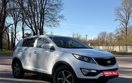 KIA Sportage III, 2015 год, 1 250 000 рублей, 2 фотография