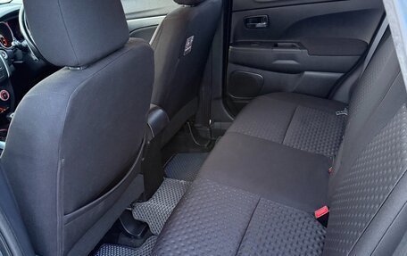 Mitsubishi RVR III рестайлинг, 2011 год, 1 380 000 рублей, 19 фотография