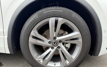Volkswagen Tiguan II, 2023 год, 2 380 100 рублей, 8 фотография
