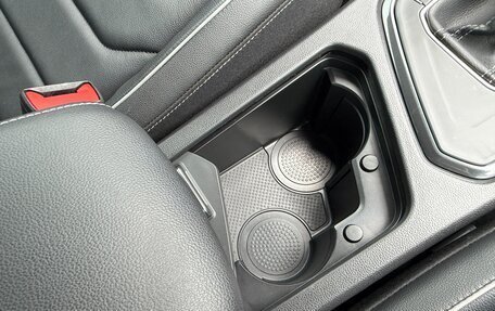 Volkswagen Tiguan II, 2023 год, 2 380 100 рублей, 13 фотография