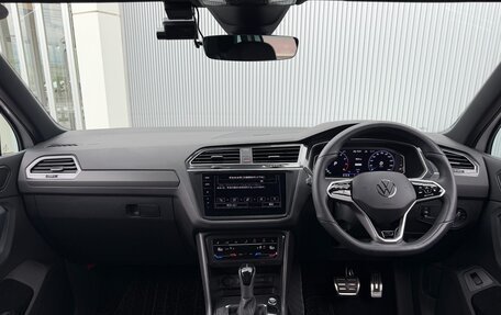 Volkswagen Tiguan II, 2023 год, 2 380 100 рублей, 9 фотография