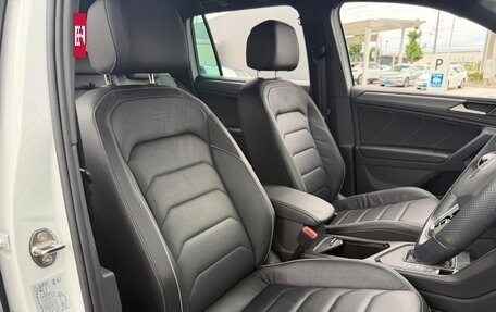 Volkswagen Tiguan II, 2023 год, 2 380 100 рублей, 17 фотография