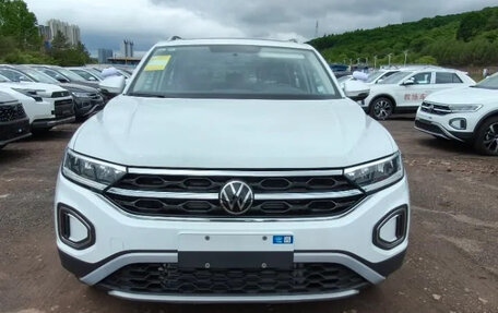 Volkswagen T-Roc I, 2026 год, 2 100 000 рублей, 1 фотография