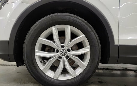 Volkswagen Tiguan II, 2017 год, 2 250 000 рублей, 18 фотография
