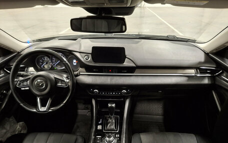 Mazda 6, 2018 год, 1 920 000 рублей, 14 фотография