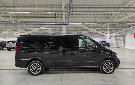 Mercedes-Benz Viano, 2012 год, 1 850 000 рублей, 4 фотография
