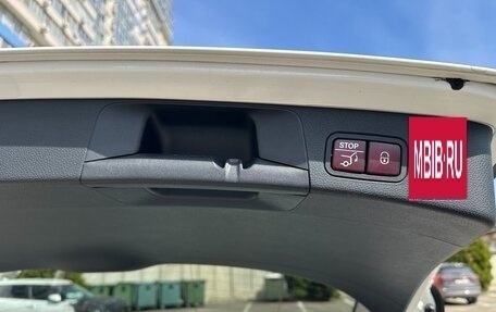 Mercedes-Benz C-Класс, 2017 год, 1 430 000 рублей, 8 фотография