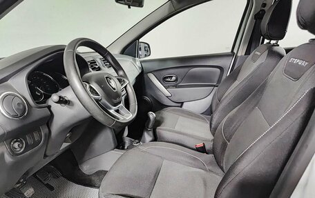 Renault Sandero II рестайлинг, 2020 год, 970 000 рублей, 16 фотография