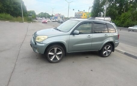 Toyota RAV4, 2005 год, 888 000 рублей, 2 фотография