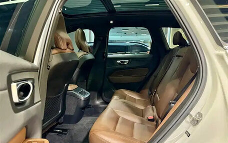 Volvo XC60 II, 2022 год, 4 410 752 рублей, 10 фотография