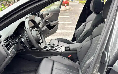 Audi A4, 2023 год, 1 930 000 рублей, 7 фотография