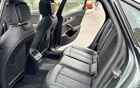 Audi A4, 2023 год, 1 930 000 рублей, 9 фотография