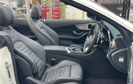 Mercedes-Benz C-Класс, 2018 год, 1 700 000 рублей, 15 фотография