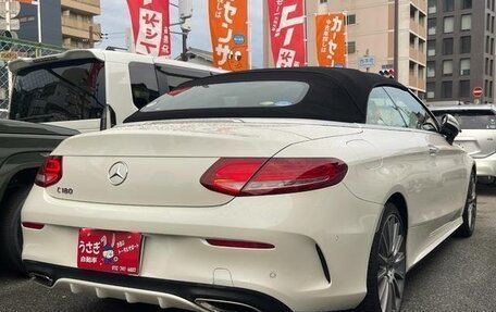 Mercedes-Benz C-Класс, 2018 год, 1 700 000 рублей, 11 фотография