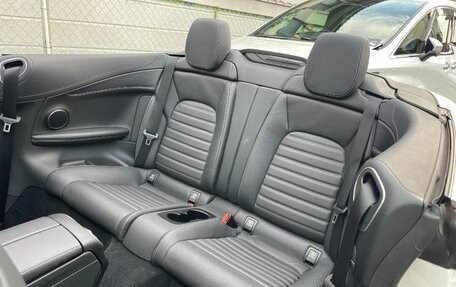 Mercedes-Benz C-Класс, 2018 год, 1 700 000 рублей, 20 фотография