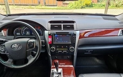 Toyota Camry, 2014 год, 2 100 000 рублей, 1 фотография