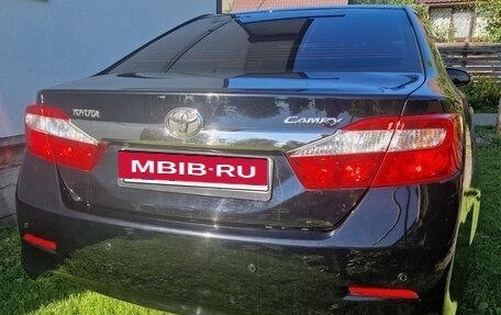 Toyota Camry, 2014 год, 2 100 000 рублей, 9 фотография