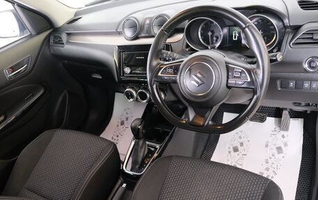 Suzuki Swift V, 2018 год, 1 199 000 рублей, 11 фотография