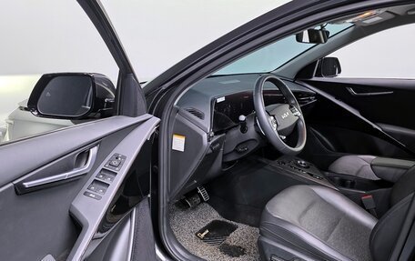KIA Niro, 2023 год, 2 078 000 рублей, 9 фотография