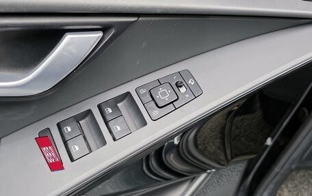 KIA Niro, 2023 год, 2 078 000 рублей, 18 фотография