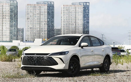 BYD Qin, 2026 год, 1 950 000 рублей, 1 фотография