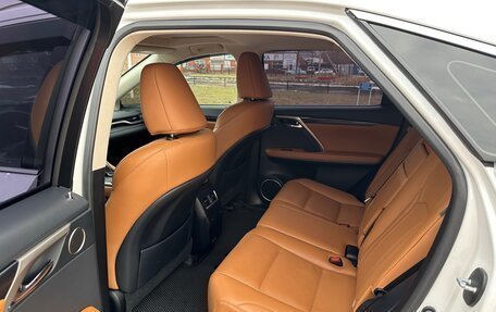 Lexus RX IV рестайлинг, 2020 год, 4 995 000 рублей, 27 фотография