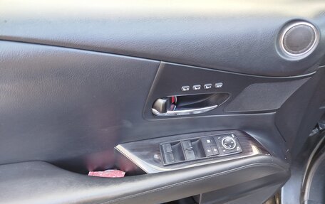 Lexus RX III, 2010 год, 2 099 000 рублей, 11 фотография