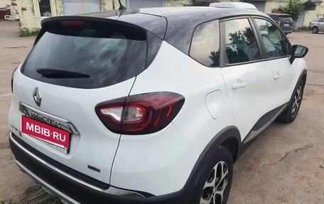 Renault Kaptur I рестайлинг, 2017 год, 1 650 000 рублей, 3 фотография