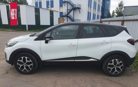 Renault Kaptur I рестайлинг, 2017 год, 1 650 000 рублей, 8 фотография