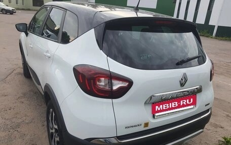 Renault Kaptur I рестайлинг, 2017 год, 1 650 000 рублей, 7 фотография