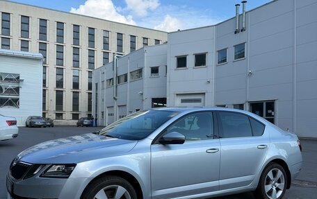 Skoda Octavia, 2019 год, 1 990 000 рублей, 3 фотография