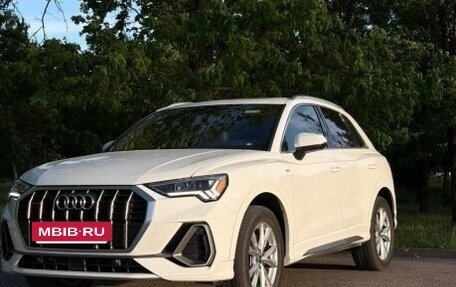 Audi Q3, 2022 год, 2 750 000 рублей, 2 фотография
