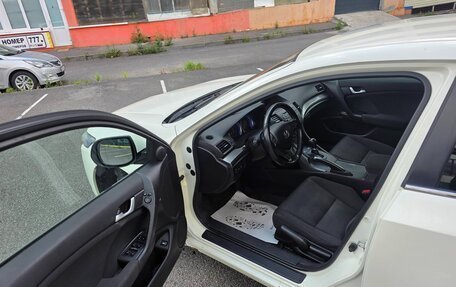 Honda Accord VIII рестайлинг, 2011 год, 1 250 000 рублей, 9 фотография