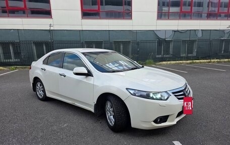 Honda Accord VIII рестайлинг, 2011 год, 1 250 000 рублей, 3 фотография