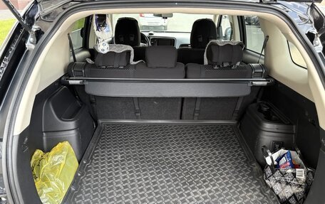 Mitsubishi Outlander III рестайлинг 3, 2019 год, 2 550 000 рублей, 11 фотография