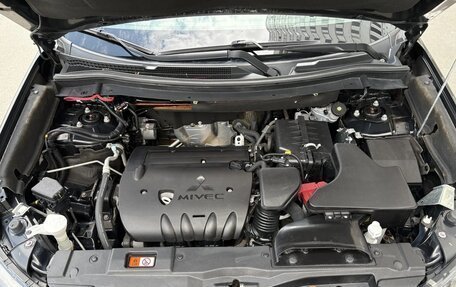 Mitsubishi Outlander III рестайлинг 3, 2019 год, 2 550 000 рублей, 14 фотография