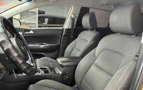 KIA Sportage IV рестайлинг, 2017 год, 1 390 000 рублей, 8 фотография