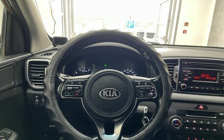 KIA Sportage IV рестайлинг, 2017 год, 1 390 000 рублей, 10 фотография