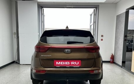 KIA Sportage IV рестайлинг, 2017 год, 1 390 000 рублей, 5 фотография