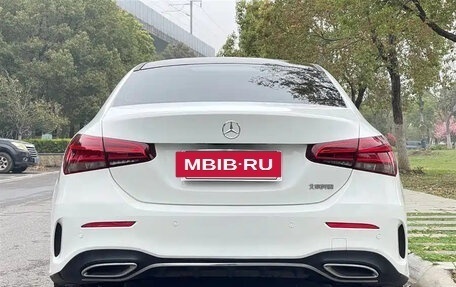 Mercedes-Benz A-Класс, 2022 год, 1 595 000 рублей, 4 фотография