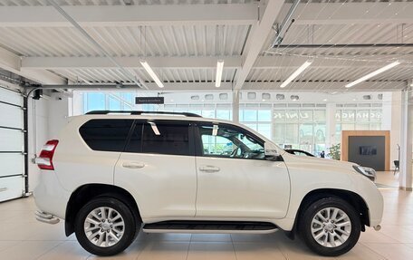 Toyota Land Cruiser Prado 150 рестайлинг 2, 2016 год, 5 499 900 рублей, 7 фотография