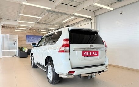Toyota Land Cruiser Prado 150 рестайлинг 2, 2016 год, 5 499 900 рублей, 4 фотография